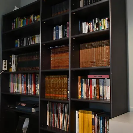 4a House Escape Apartment *